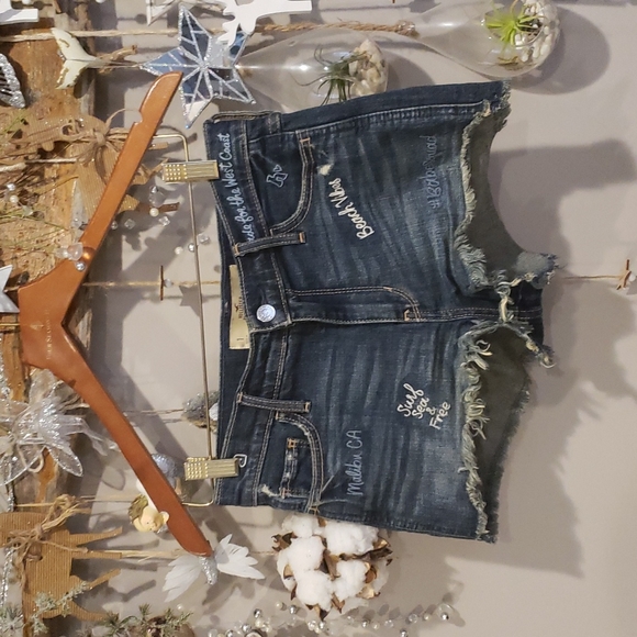 Hollister Pants - Hollister Denim Short